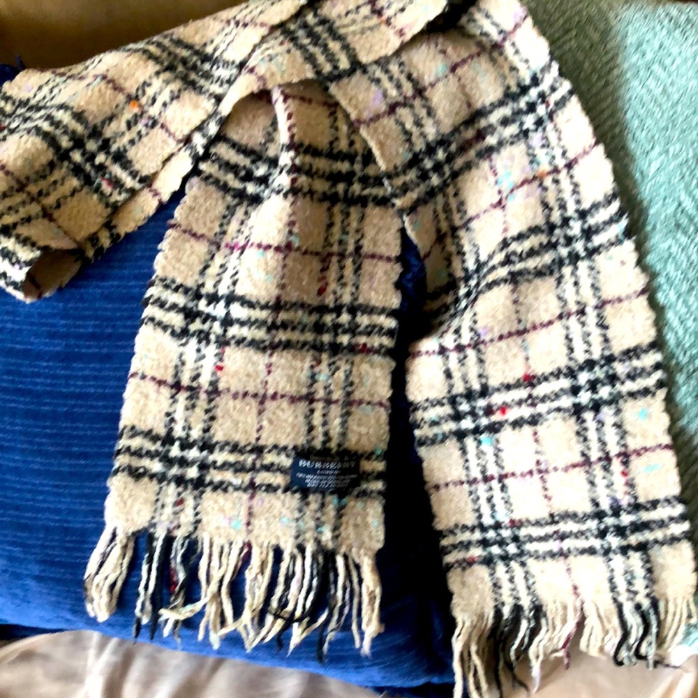Burberry Beige Checkered Wool Scarf